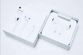 AURICULARES IPH0NE EARPODS A1748