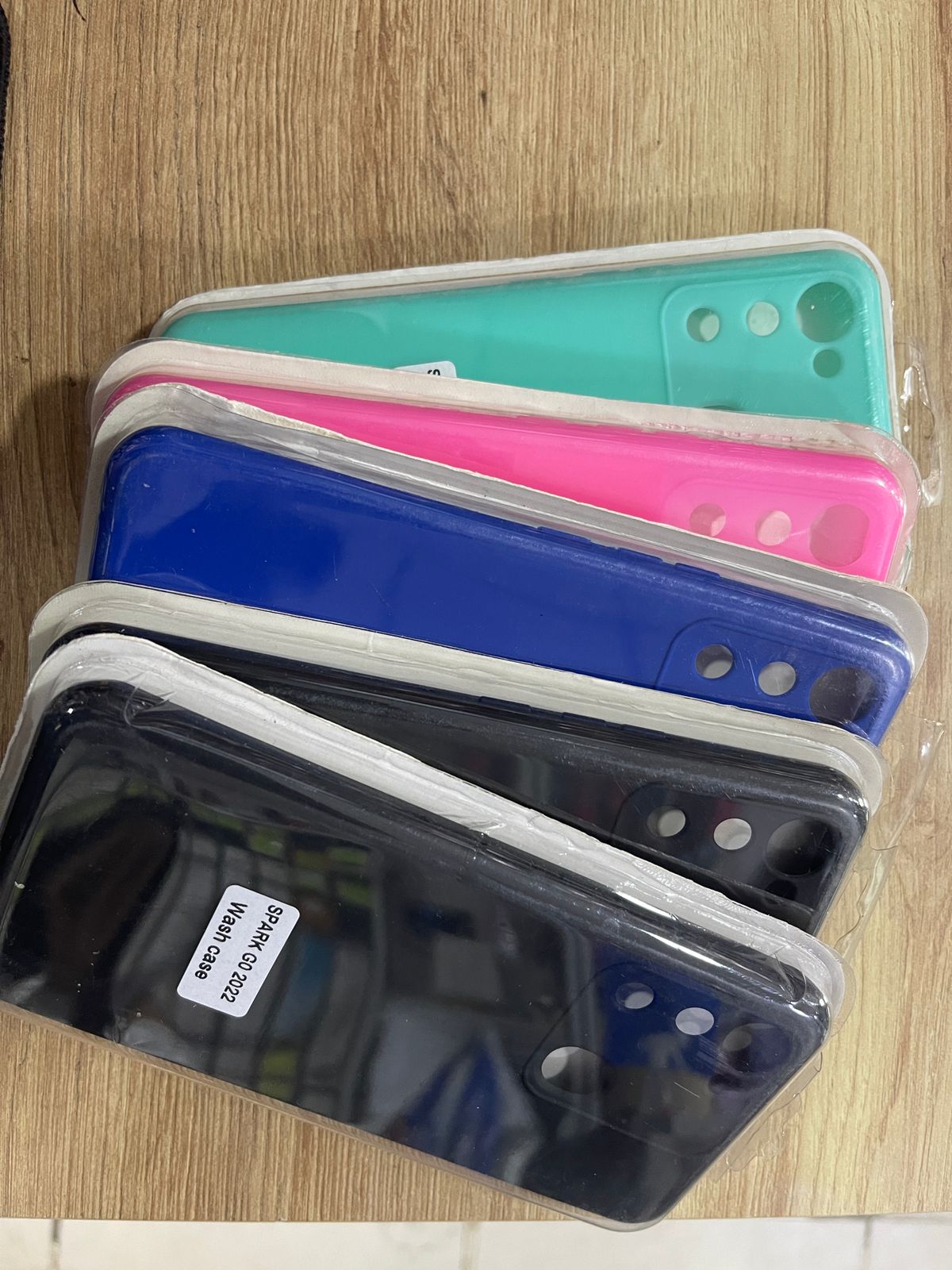 ESTUCHE TECNO SPARK 6 GO 2022 SILICON